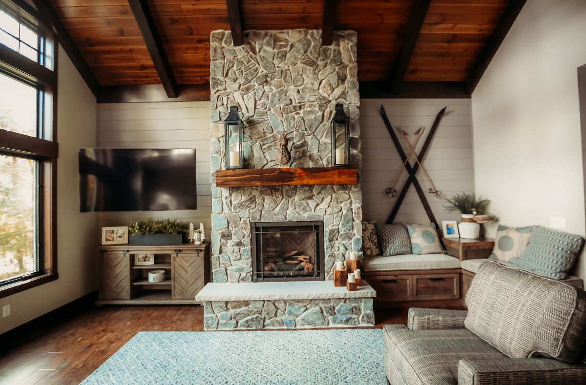 Custom Northern Wisconsin Fireplace